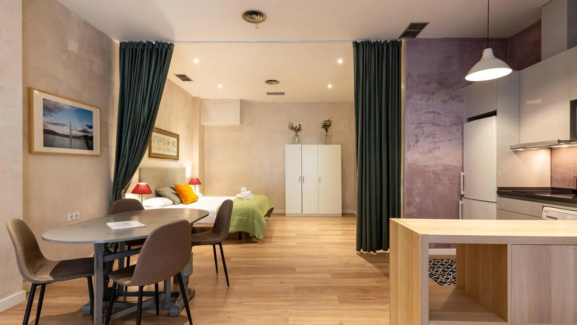 Holi-Rent Trastamara Apartamento Sevilha